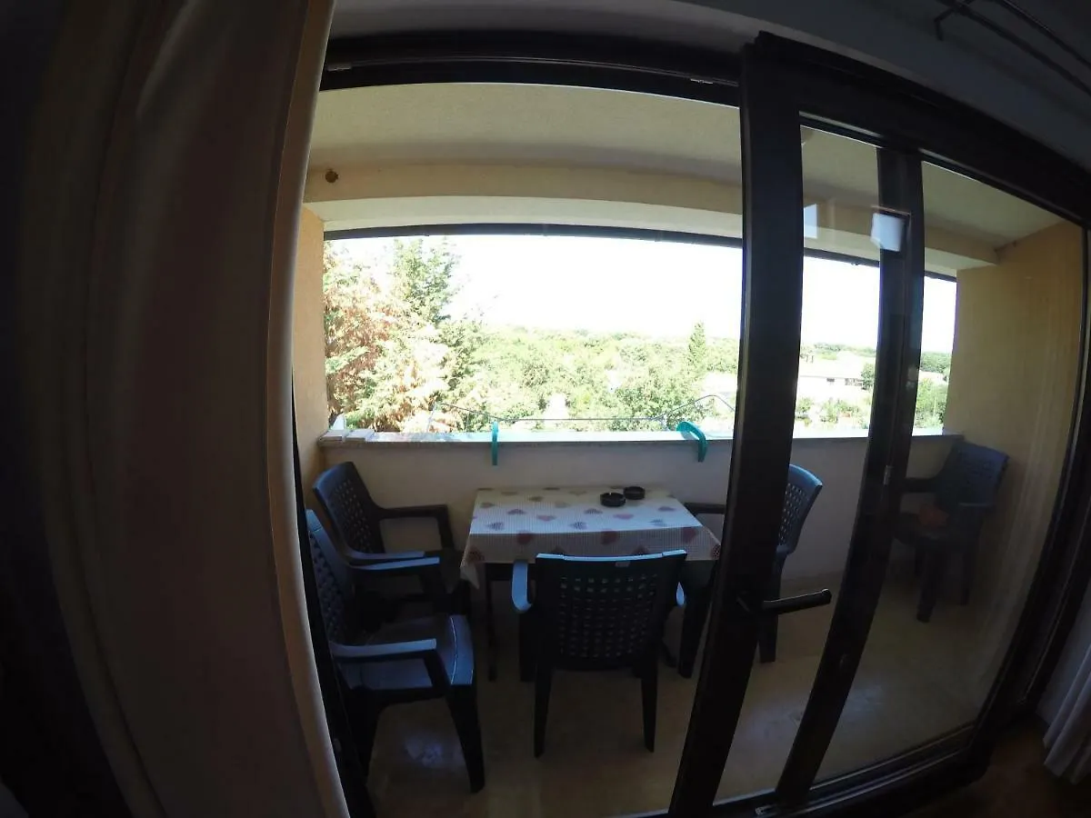 Apartman Koralj Pula 0*,  Kroatien